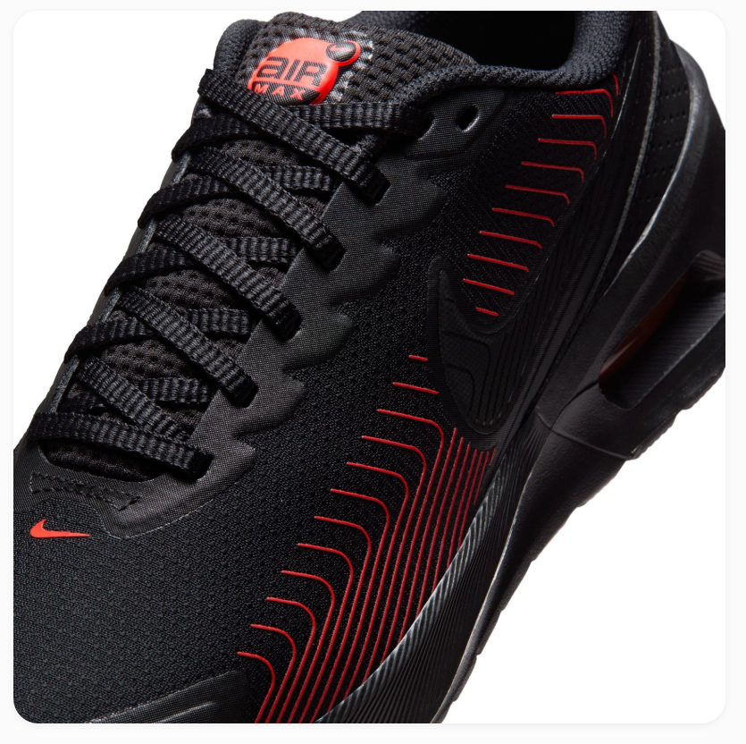 Nike Air Max Black Sneakers with Red Line Accents